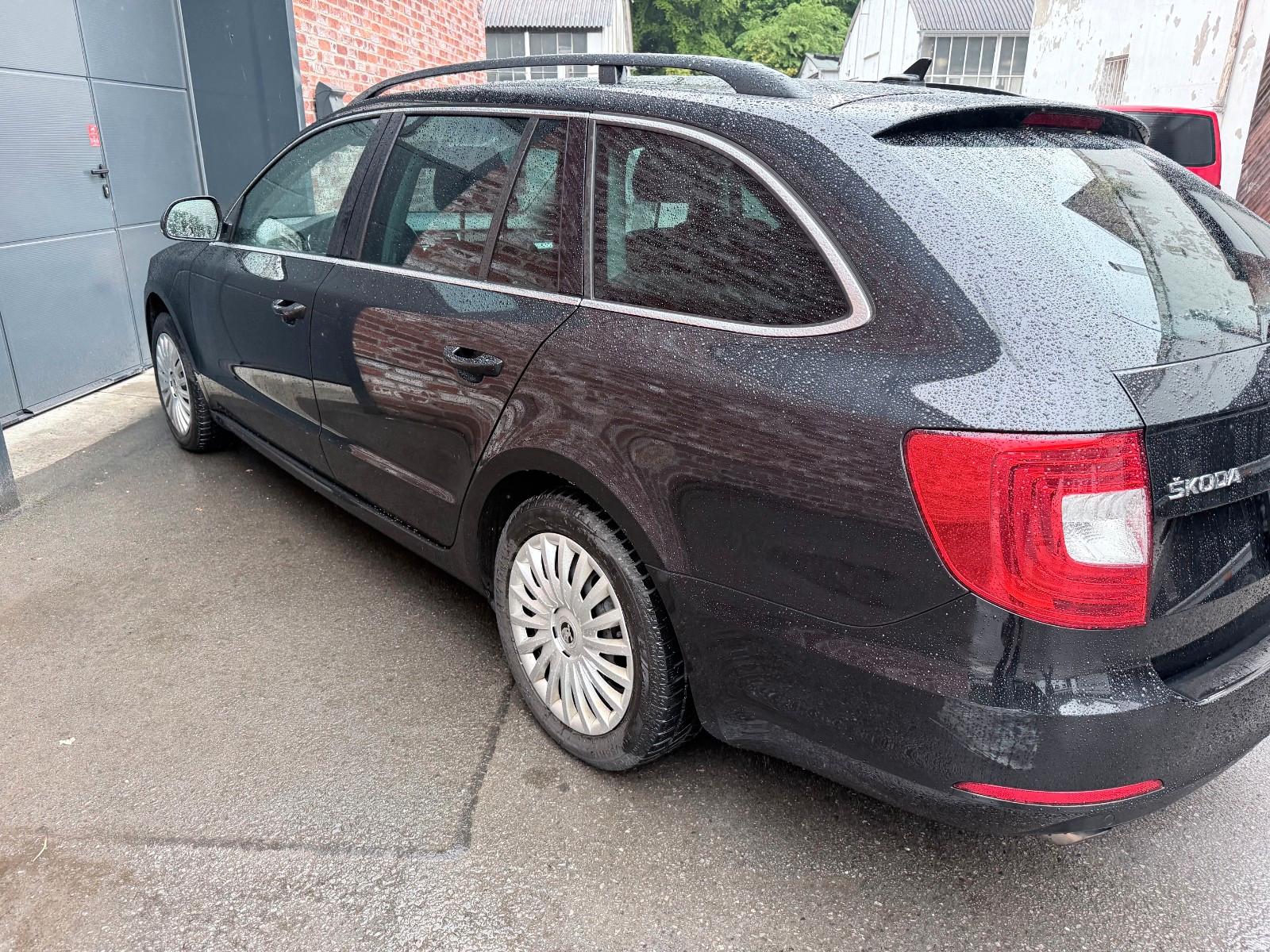 Skoda Superb Combi Ambition