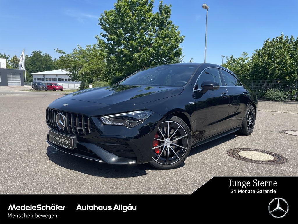 Image of Mercedes-Benz CLA 35 AMG