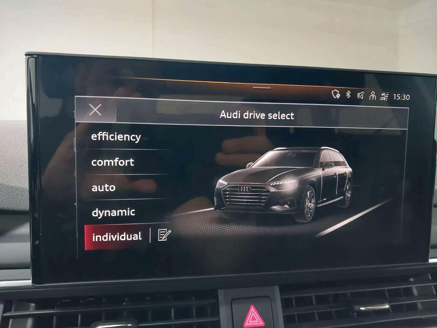 Audi A4 Avant 40 TDI AHK ACC B&O Navi+ Tour SitzHzg., миниатюра 9