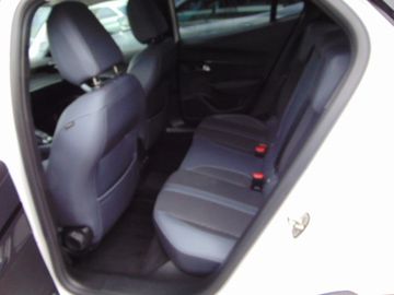 Bild 10 Peugeot 2008 Allure