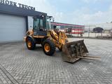 Case 121E Serie 3 - Case Schlepper