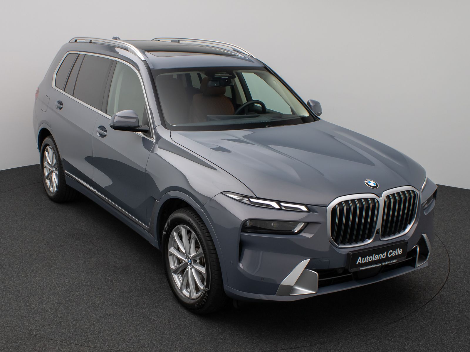 Fahrzeugabbildung BMW X7 xD40d Panorama 360°HUD DAB H/K Massage SoftCl