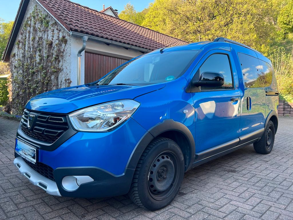 Image of Dacia Dokker