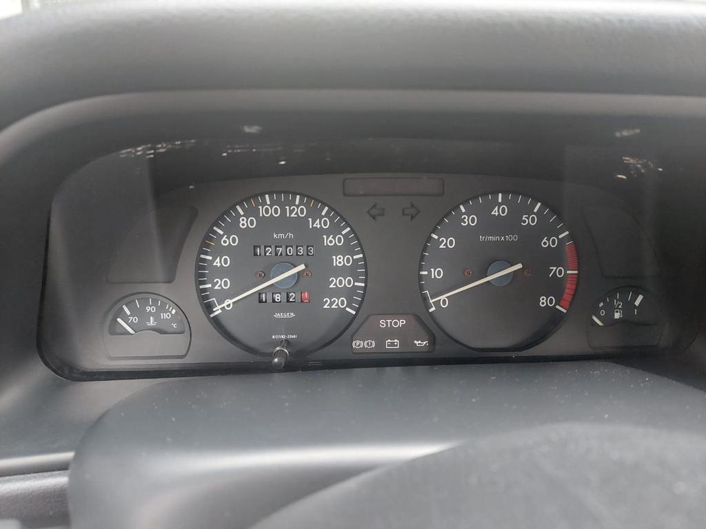 Peugeot 306