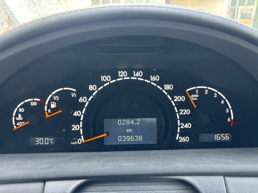 Mercedes-Benz CL 600