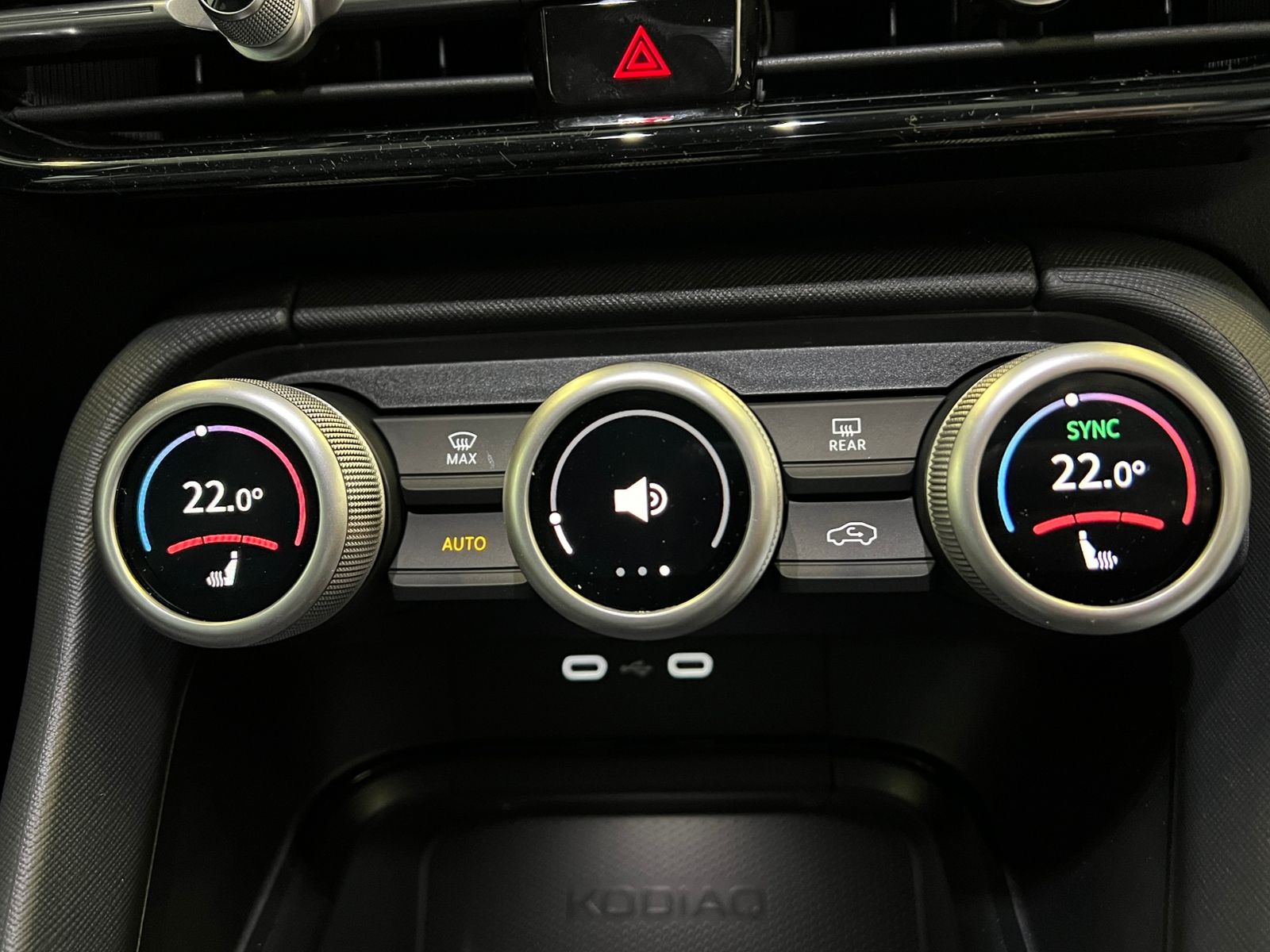 Fahrzeugabbildung SKODA Kodiaq Selection 2.0 TDI DSG *AHK, LED, Komfortp