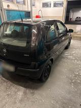 Opel Corsa - Opel Corsa aus 2006 mit Diesel-Antrieb