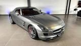 Mercedes-Benz SLS AMG COUPE DESIGNO CARBON SCHALENSITZ 20" - Autos aus dem Jahr 2012