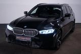 BMW 330 Kamera/ACC/AUT/KeyLess/LED/Navi/Pano/RFK/SHZ - BMW 330 in Freiburg