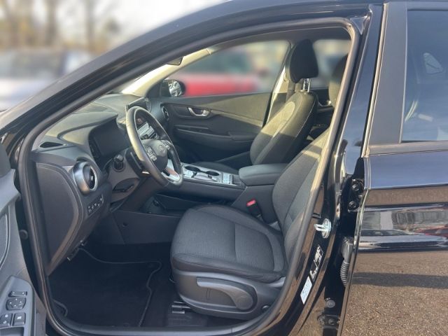 Fahrzeugabbildung Hyundai KONA Edition 30+ Elektro 2WD Navi Soundsystem AC