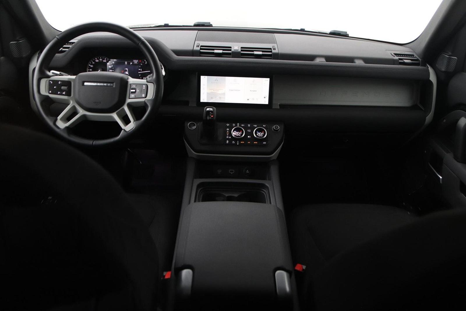 Land Rover Defender 110 D240 | COMMERCIAL | panorama dach |