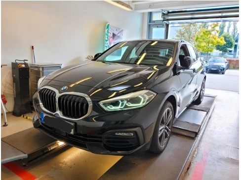 BMW 118i Aut/LCProf/LenkradHz/LED/AG+/KeyLessGo