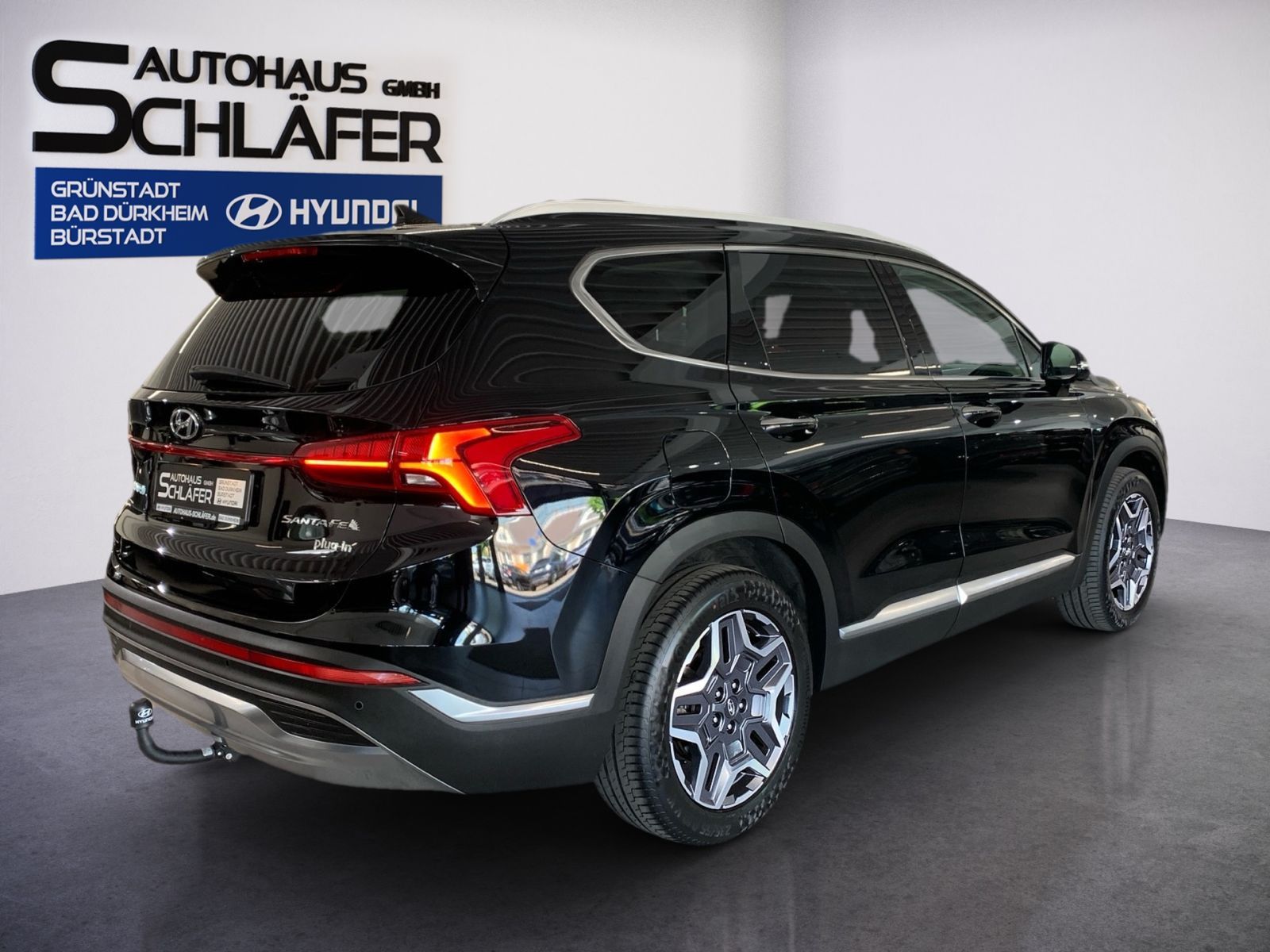 Fahrzeugabbildung Hyundai SANTA FE 1.6 T-GDI Prime Plug-In Hybrid 4WD AHK