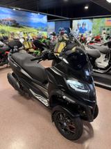 Piaggio MP3 530 HPE EXCLUSIVE - PIAGGIO MP3 530 HPE EXCLUSIVE