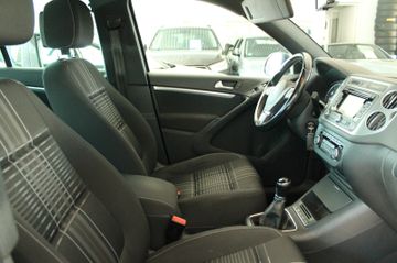 Volkswagen Tiguan - 7