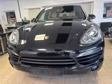Porsche Cayenne Diesel - Porsche Cayenne aus 2011 mit Diesel-Antrieb
