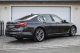 BMW 750 i xDrive *VOLL*1.HAND*NACHTSICHT*GLASDACH* - BMW 750: Limousine