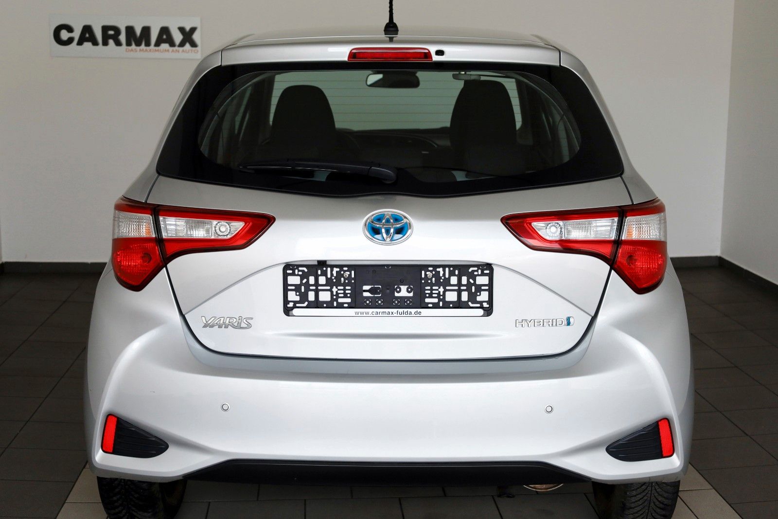 Fahrzeugabbildung Toyota Yaris Hybrid Team D Kamera,LM+Allwetterreifen