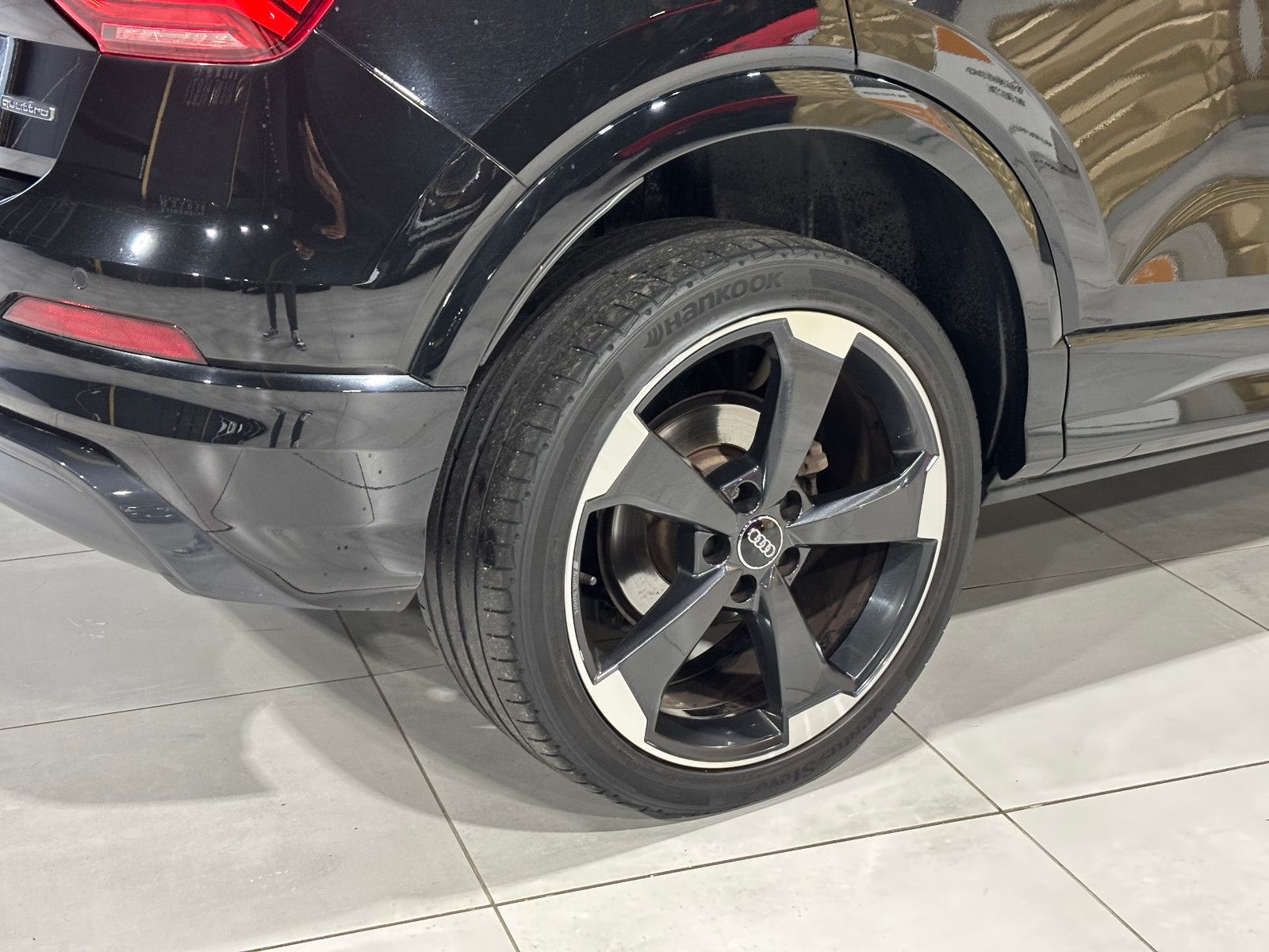 Fahrzeugabbildung Audi Q2 quattro sport/S-LINE/HEAD-UP/KAMERA/B&O