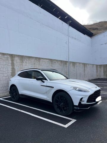 Aston Martin DBX 4.0 V8 DBX707 * 707 PS *