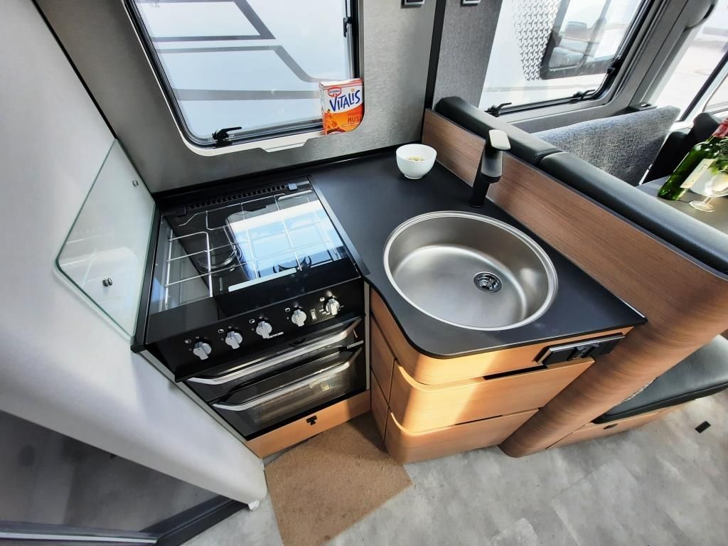 Fahrzeugabbildung HYMER / ERIBA / HYMERCAR B-Klasse MC I 680 Verfüg./Sparen Sie 6.465,- €
