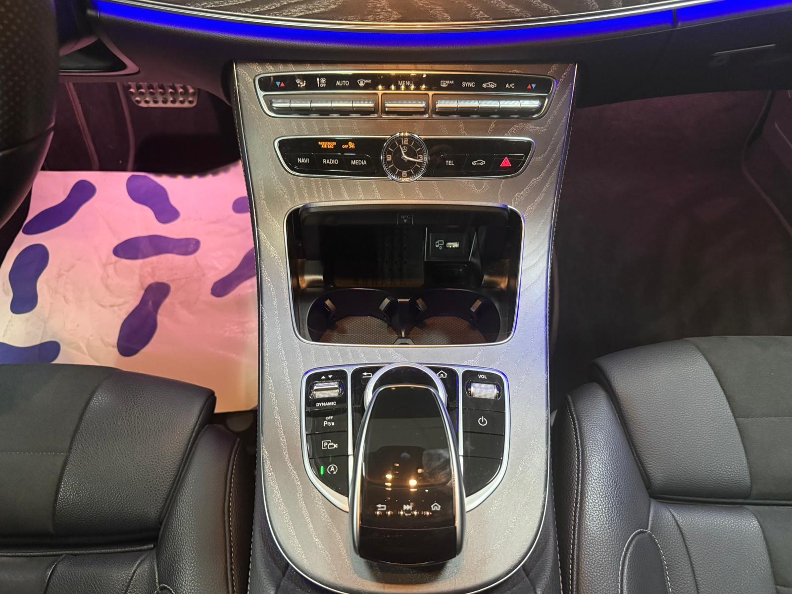 Mercedes-Benz CLS 220 d AMG LINE+Night Paket+TOP