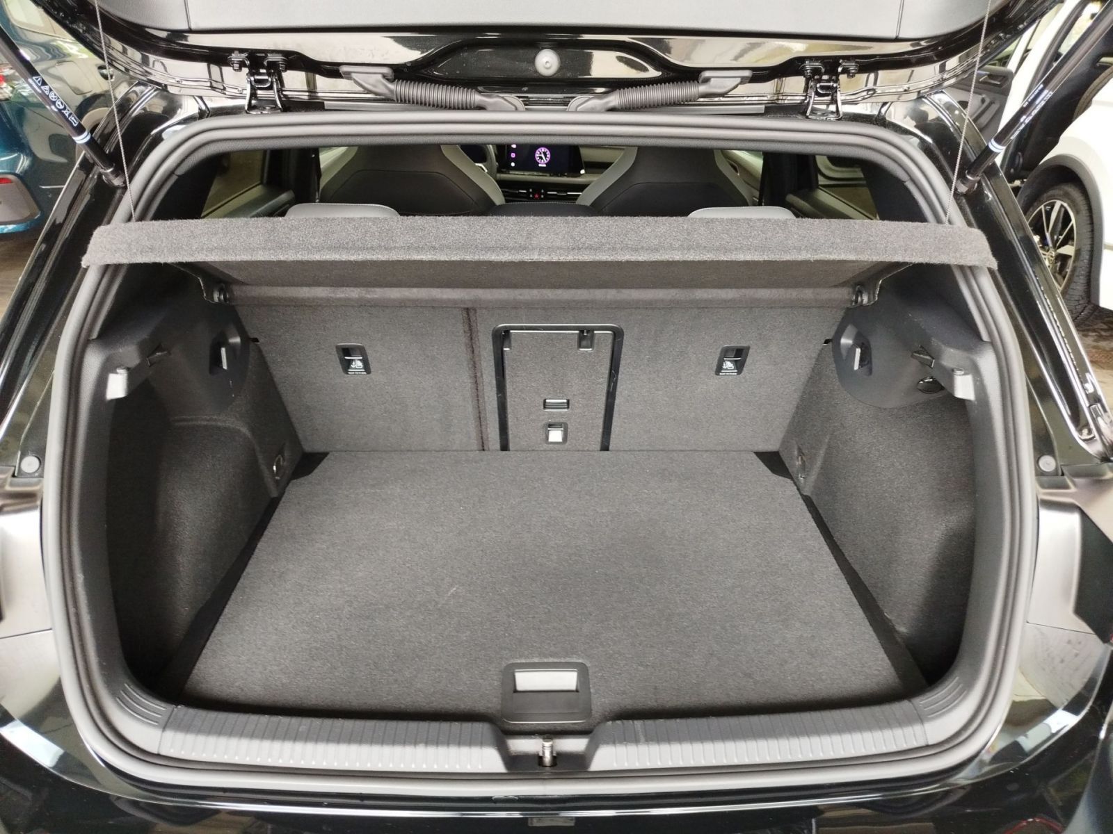 Volkswagen Golf - Bild 6