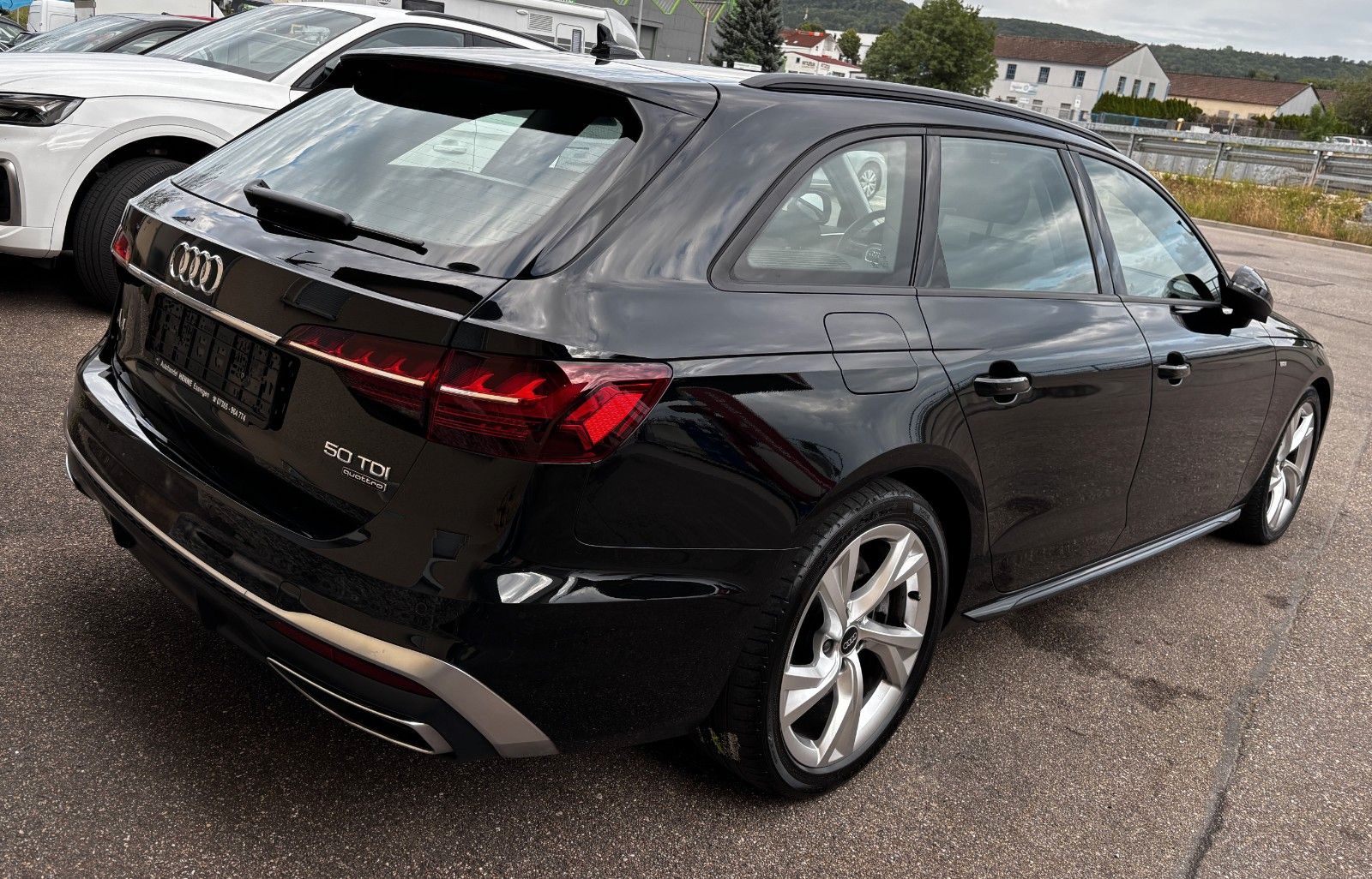 Audi A4 Avant 50 TDI quattro S line, Navi, imagem 2