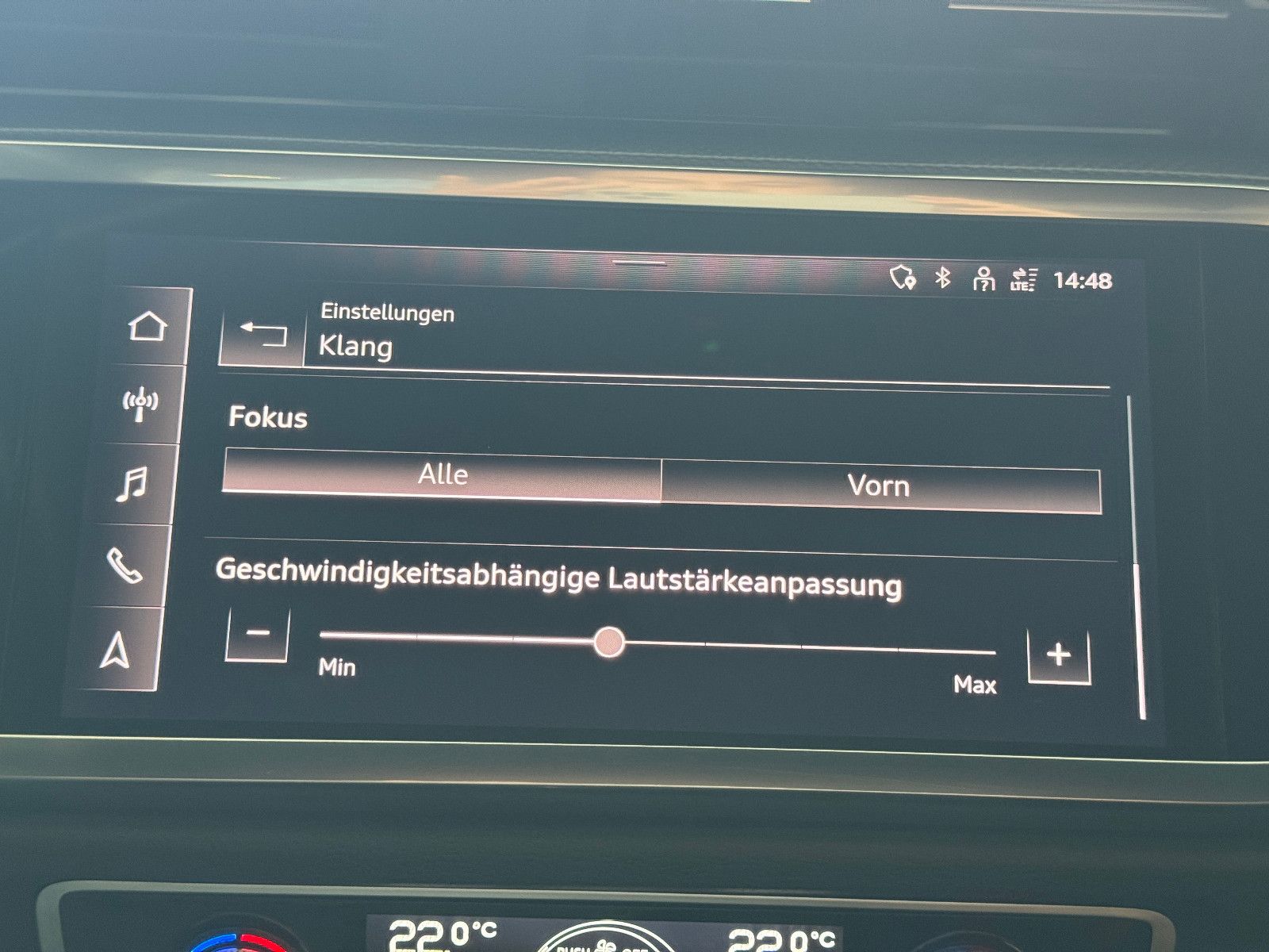 Fahrzeugabbildung Audi Q3 45 TFSI e S-TRONIC S-LINE ACC VIRTUAL LED KAM