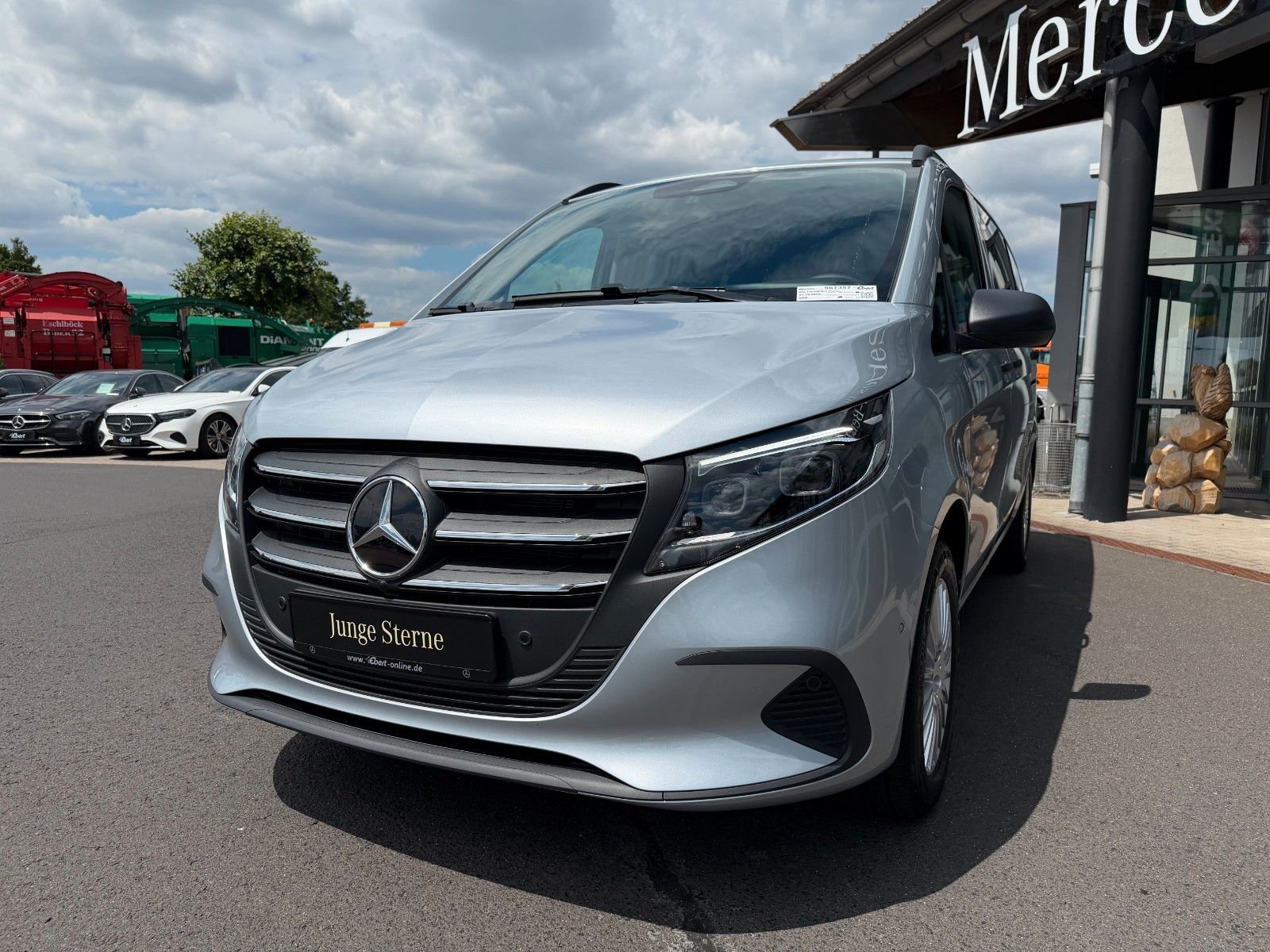Fahrzeugabbildung Mercedes-Benz Vito 119 CDI Tourer 4x4 2xKlima AHK2,5to Stdheiz
