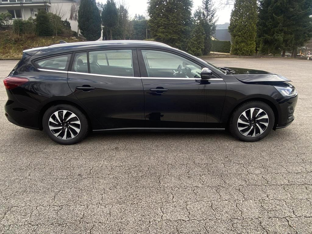 Ford Focus Turnier Titanium