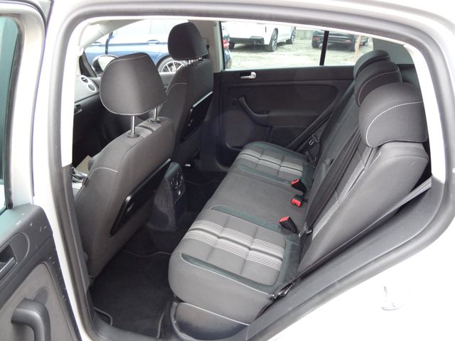 Fahrzeugabbildung Volkswagen Golf Plus VI Match/1.Hd/DSG/