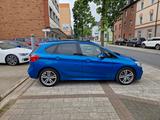 BMW 225i xDrive Active Tourer M Sport*LED*PANO*AHK* - BMW 2er Reihe mit Benzin-Antrieb: Allradantrieb