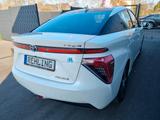 Toyota Mirai - weiße Toyota Mirai