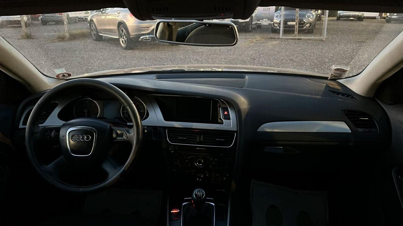 Audi A4 2009 — photo 10