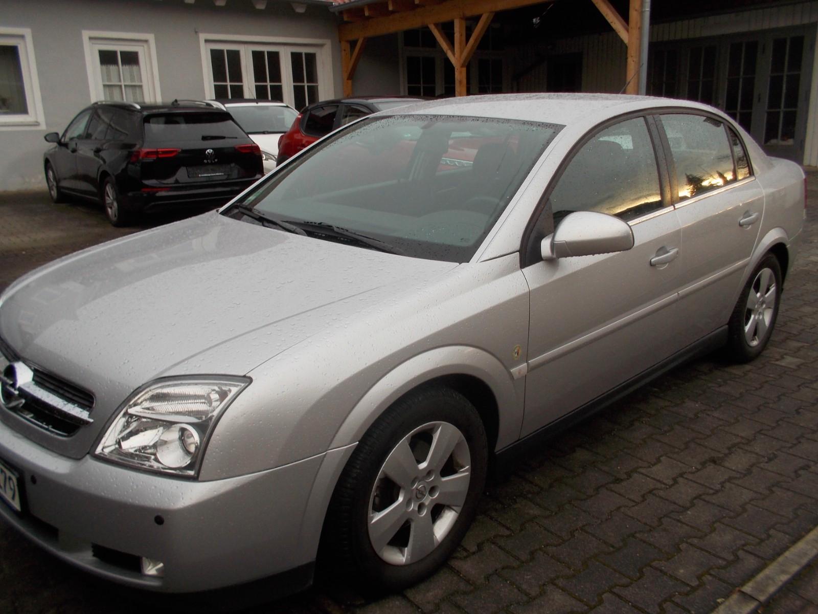 Opel Vectra 1.8 16V Elegance