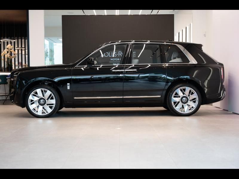 Rolls-Royce Cullinan Provenance 2 Year Warranty &  Service imagem 3