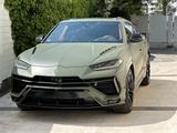 Lamborghini URUS S  666 PS · AKRAPOVIC · EZ 03/2023 ·