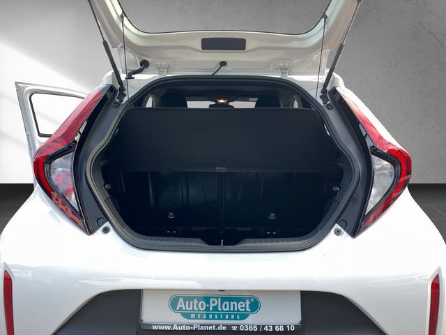 Toyota Aygo X 1.0 Business Edition *ACC*CAM*CARPLAY*SHZ