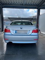 BMW E60 523i Automatik LCI Facelift - BMW 5er Reihe aus 2007: Facelift