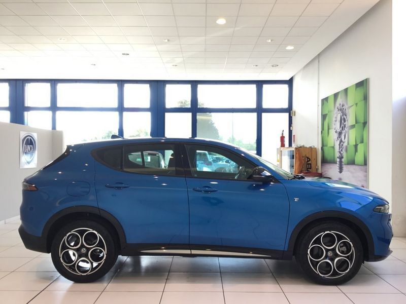 Other Alfa Romeo Tonale 1.6 Diesel 130cv TCT6 Ti MY23 imagem 2