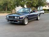 BMW E30 CABRIO 320i OLDTEIMER TOP ! RESTAU... - BMW 320 aus 1988 mit Benzin-Antrieb: Cabrio