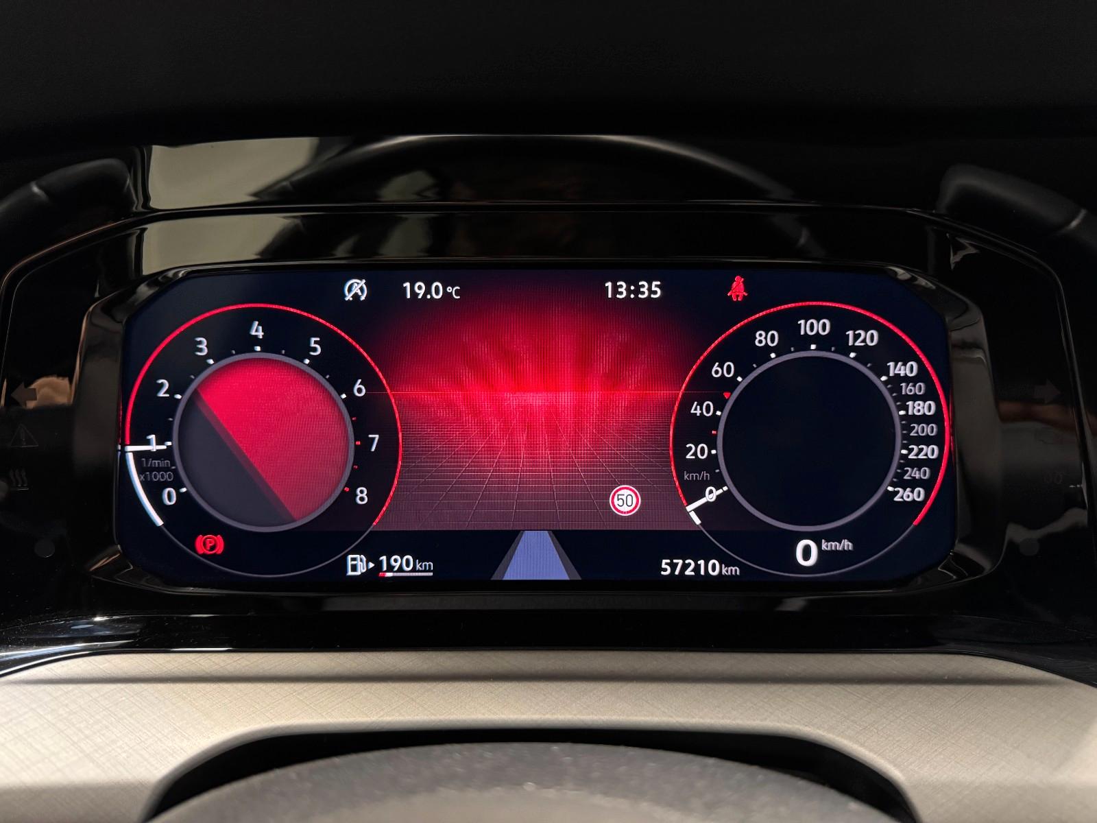 Volkswagen Golf VIII 1.5 TSI LIFE*SHZ*LED+*AMBIENTE*NAVI*, миниатюра 13