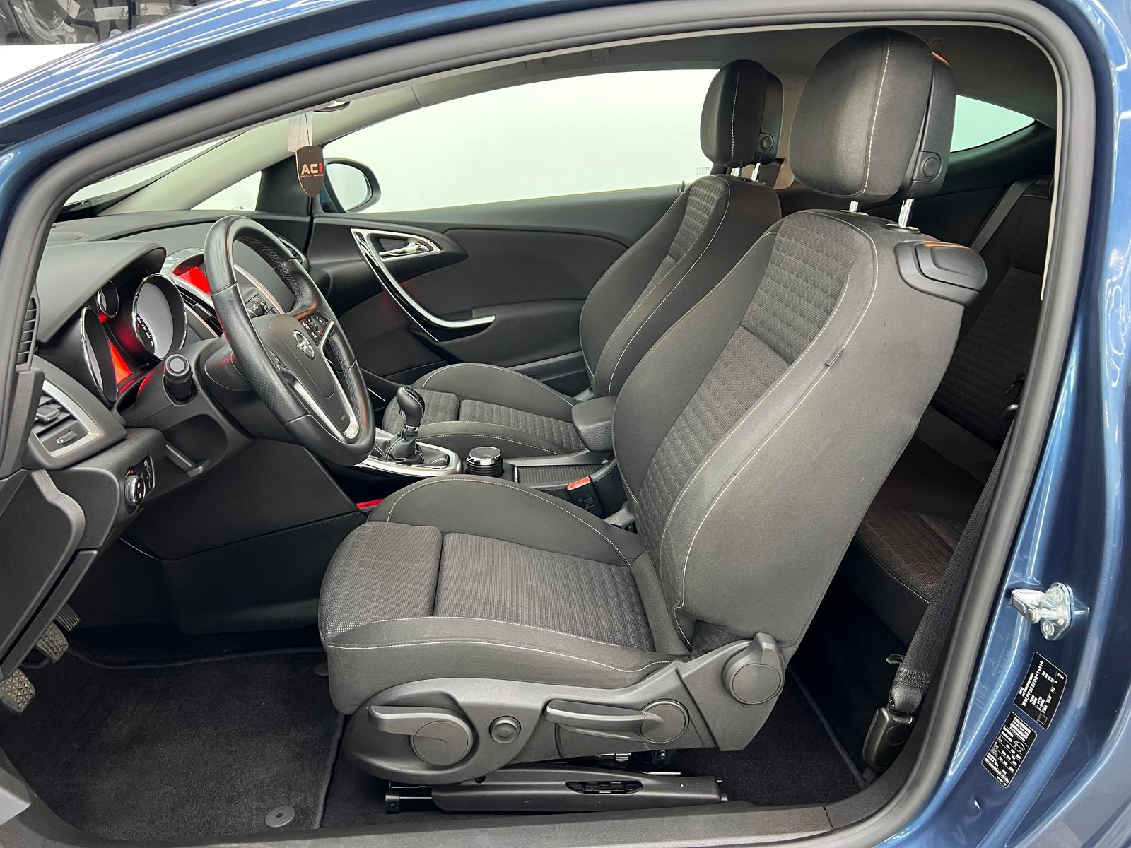 Opel Astra 1.6 GTC SIDI Turbo Innovation Metallic