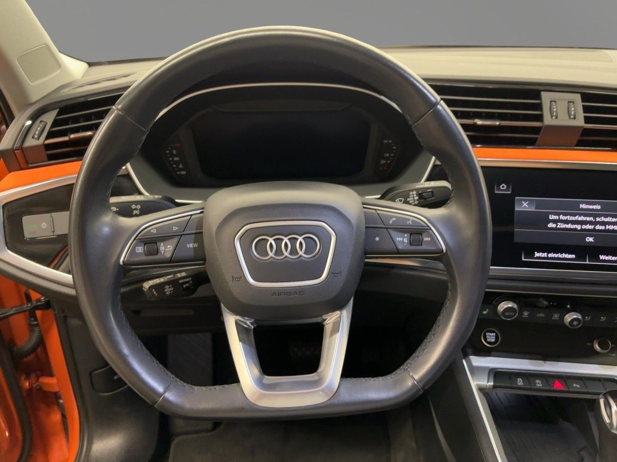 Audi Q3 advanced 35 TFSI S tr. AHK PDC NAVI PANO foto 13