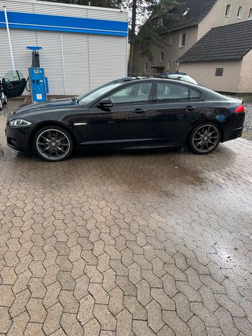 Jaguar XF 3,0 Benziner