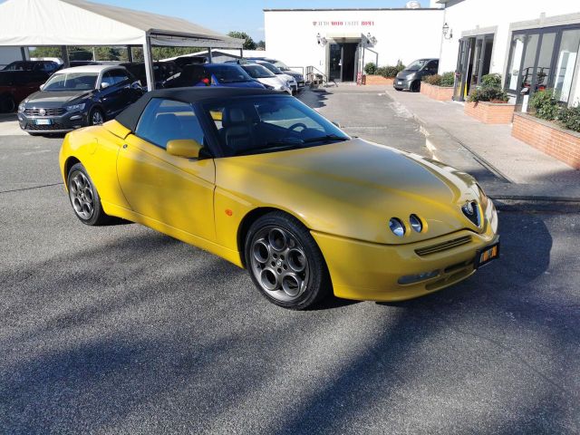 Alfa Romeo Spider 2.0i 16V Twin Spark cat E2 - V