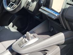 Fahrzeugabbildung Captur Esprit Alpine Mild Hybrid 140 EDC