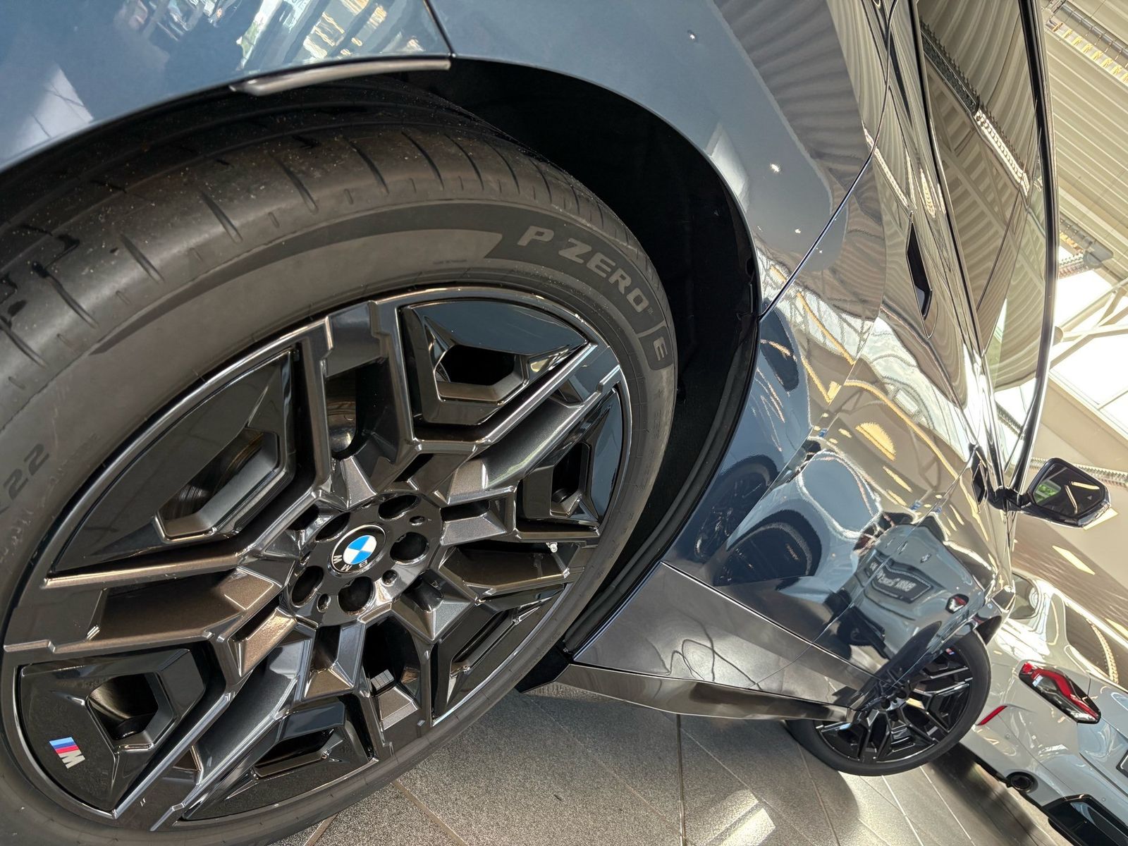 BMW iX - Bild 4