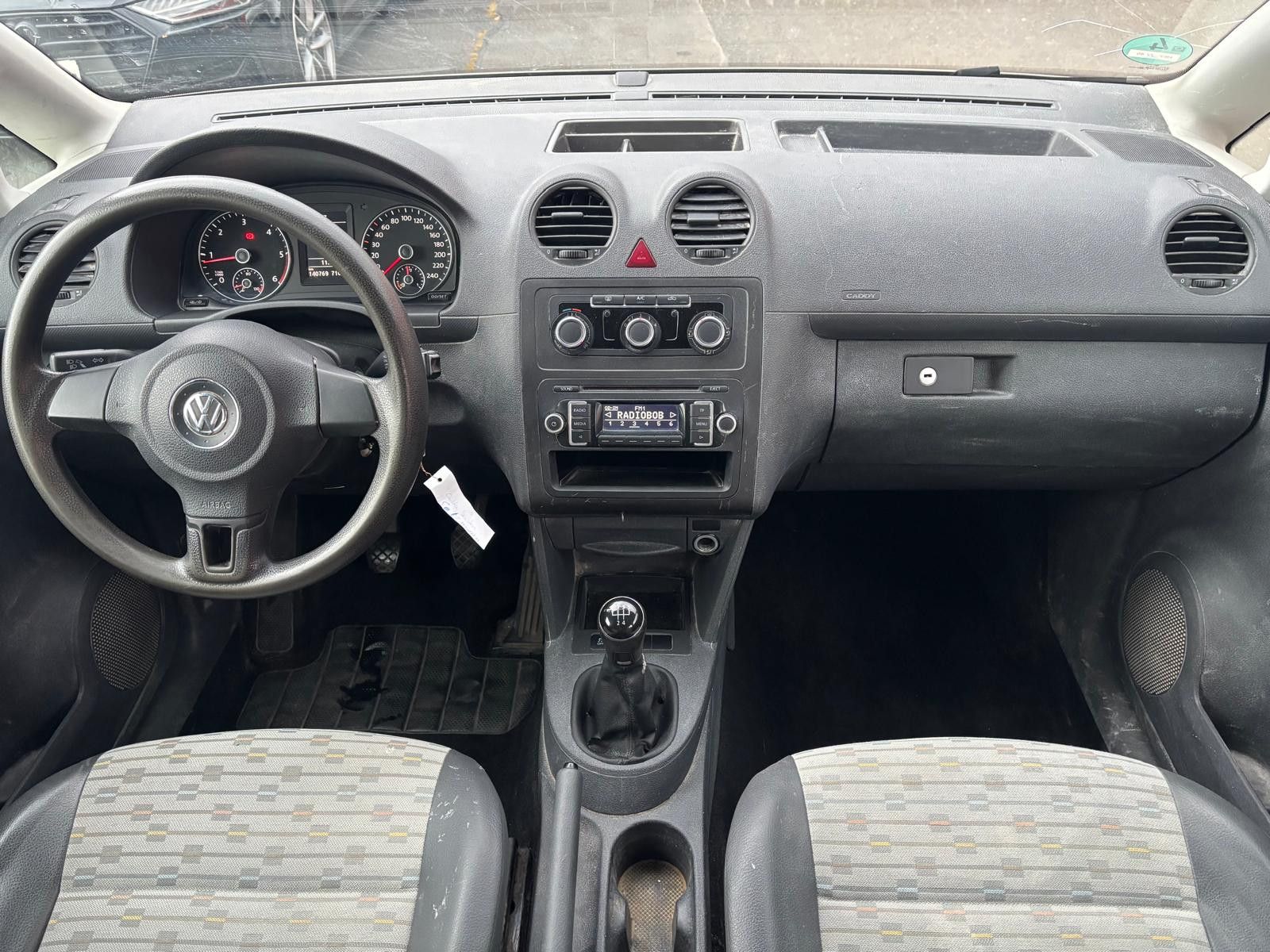 Fahrzeugabbildung Volkswagen Caddy 1.6 TDI Kasten EcoProfi-KLIMA-AHK-BC-FZV-